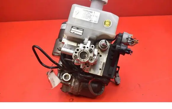 Mitsubishi Pajero Brake booster MR569728