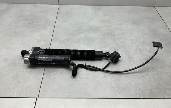 Audi A6 S6 C7 4G Tailgate/trunk strut/damper 4G5827851B