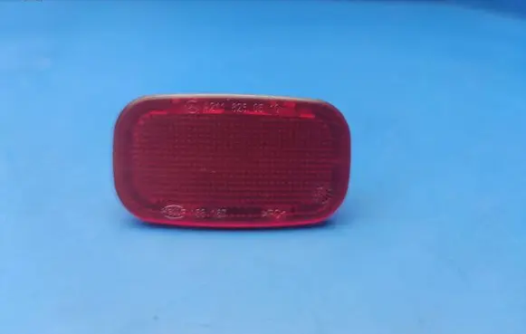 Mercedes-Benz E W211 Front door interior light A2118250510