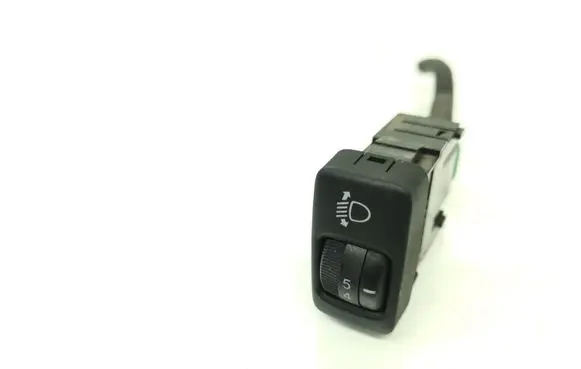 Lexus IS 220D-250-350 Headlight level height control switch