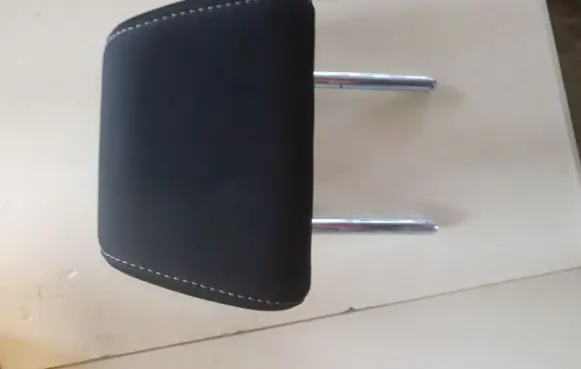 Mazda 2 Rear seat headrest 