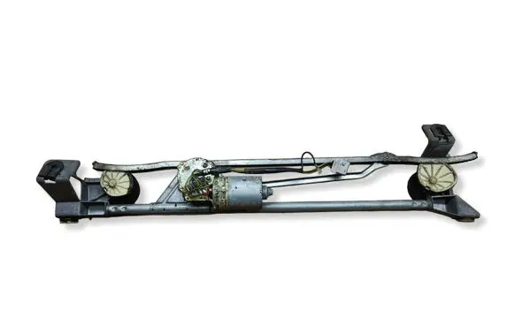 Volvo 960 Front wiper linkage and motor 1392140 403237 1261513