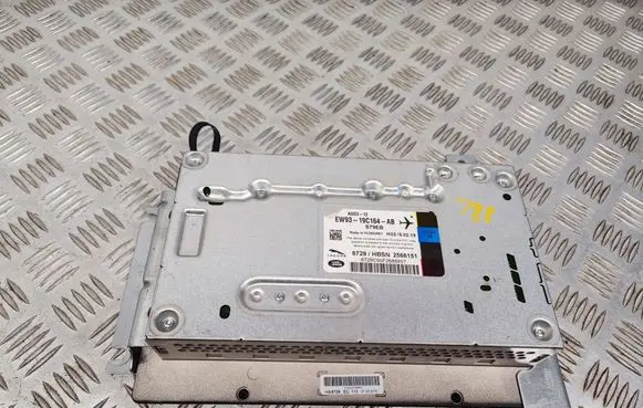 Jaguar XJ X351 Sound amplifier EW9319C164AB