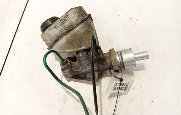 Renault Kangoo I Master brake cylinder 7700417826 8200262441b