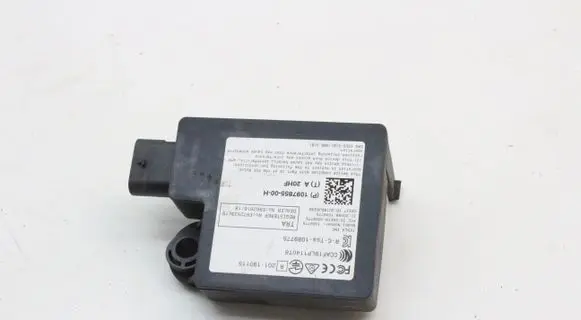 Tesla Model 3 Central body control module 109785500H