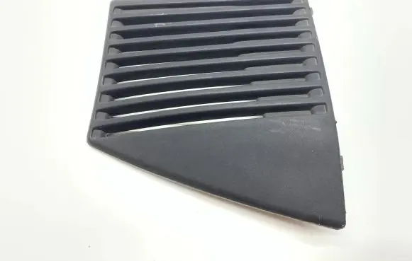 Volkswagen Golf III Dash center speaker trim cover 191857210