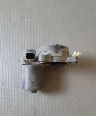 Ford Fusion II Hand brake/parking brake motor DG9C2D251A