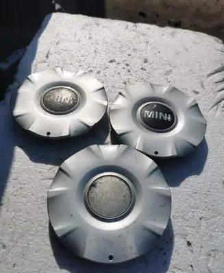 Mini Cooper Hatch Hardtop R16 wheel hub/cap/trim 14318410