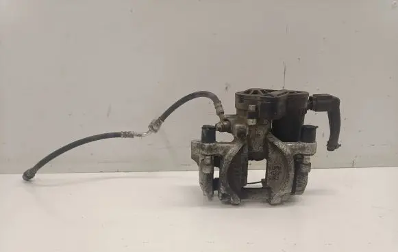 Subaru Forester SK Rear brake caliper 26620SJ030
