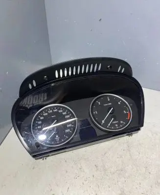 BMW 5 E60 E61 Speedometer (instrument cluster) 62119177261 110080213 6Z049650