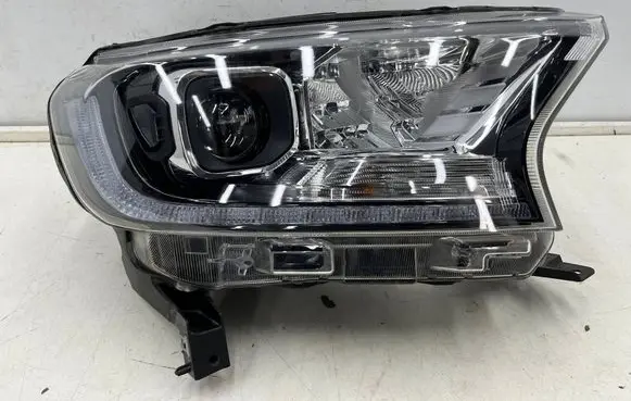 Ford Ranger Headlight/headlamp JB3B13E014A JB3B13E014B JB3B13E014C