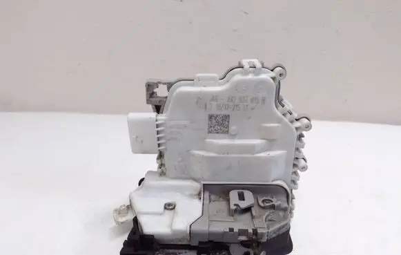 Audi A4 S4 B9 Front door lock 8X2837015B