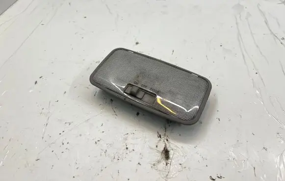 Toyota RAV 4 (XA30) Rear seat light 