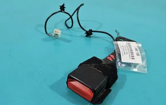 BMW i3 Front seatbelt 7304150 IMPRK1580150