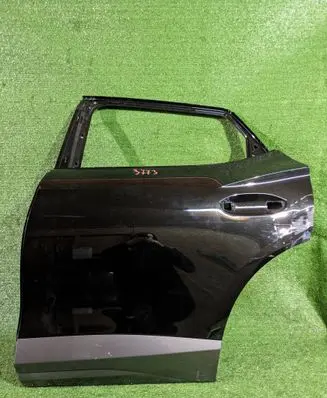 Cupra Formentor Rear door