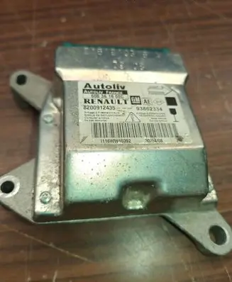Renault Trafic II (X83) Airbag control unit/module 8200912435 93862334 608361600C
