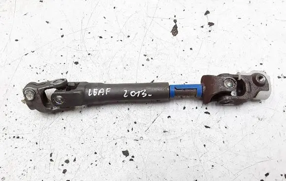 Nissan Leaf I (ZE0) Steering column universal joint