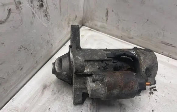Mazda 6 Starter motor M002T88671