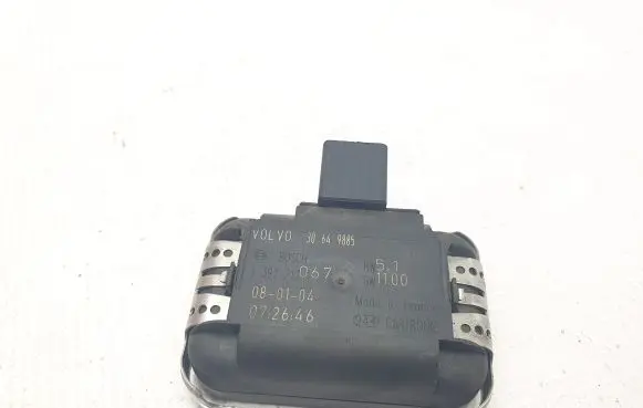 Volvo V70 Rain sensor 30649885