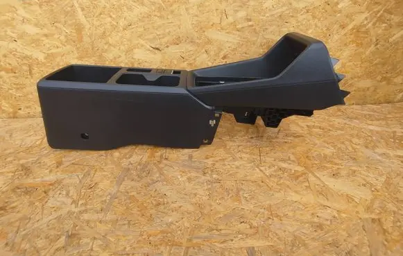 Volkswagen Caddy Center console 2K7863243