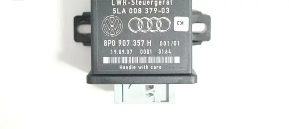 Audi Q7 4L Light module LCM 8P0907357H