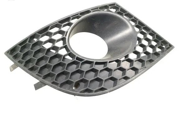 Seat Ibiza III (6L) Front bumper lower grill 6L6853665A