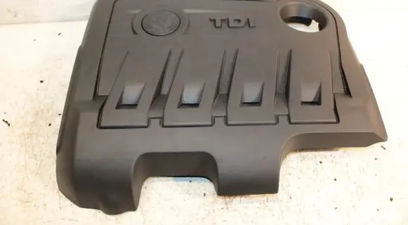 Skoda Octavia Mk2 (1Z) Engine cover (trim) 03L103925AA 03L103925R