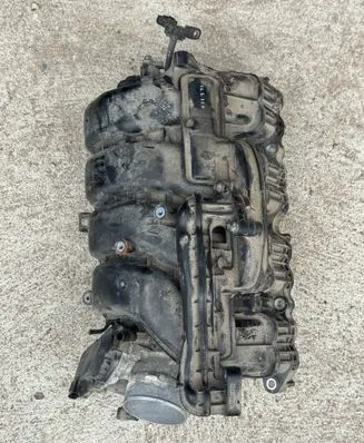 Toyota RAV 4 (XA50) Intake manifold 1711125060 1712025020 2203025020