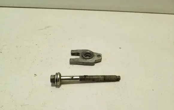Renault Trafic III (X82) Fuel Injector clamp holder