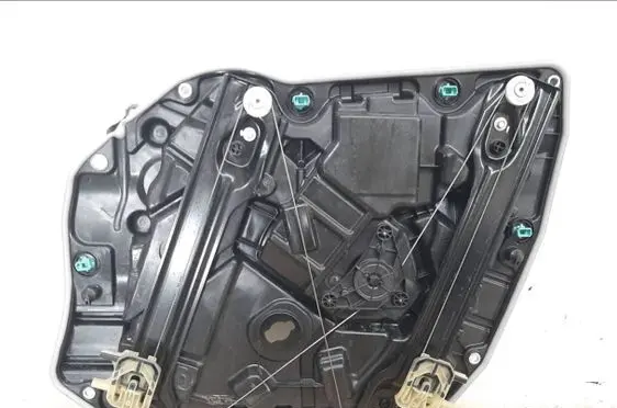 BMW 2 Active Tourer U06 Front door window regulator with motor 5A104C1