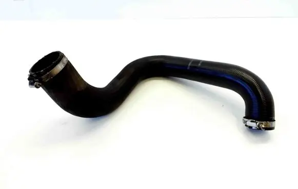 Intercooler hose/pipe
