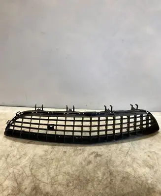 Opel Astra H Front bumper lower grill 13225758