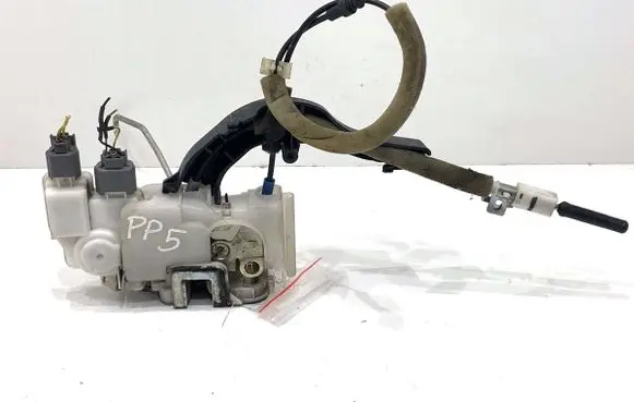 Honda Accord Front door lock 