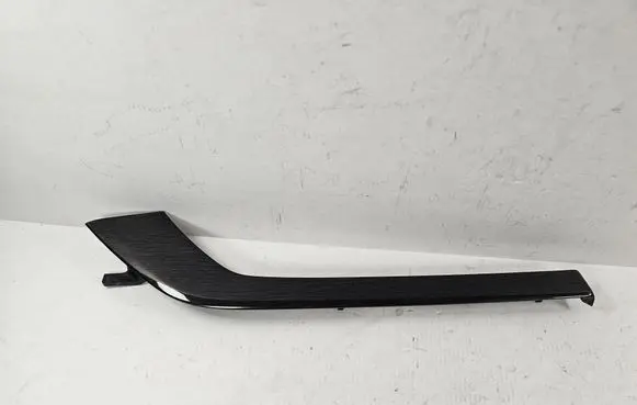 Audi Q7 4M Front door trim bar 4M0867419L