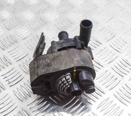 Tesla Model S Electric auxiliary coolant/water pump