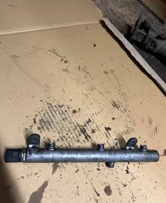 Mercedes-Benz ML W164 Fuel main line pipe A6420702695