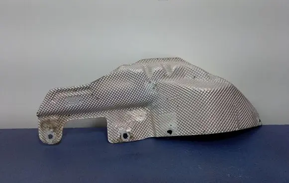 Exhaust heat shield