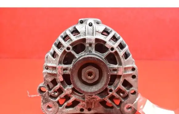 Skoda Fabia Mk2 (5J) Generator/alternator 03D903025H