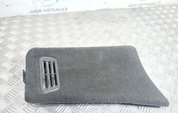 Volvo XC90 Trunk/boot side trim panel