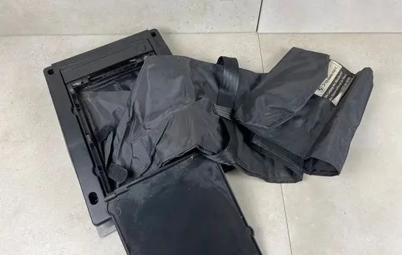 BMW 7 F01 F02 F03 F04 Rear seat armrest 9165790 9918008 9918008347