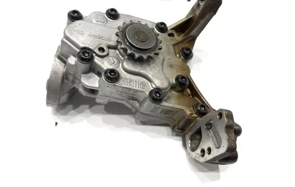Citroen C4 II Oil pump 9803092680