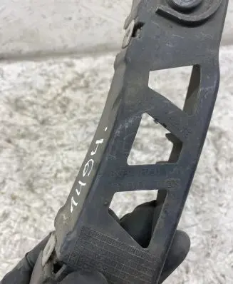 Jaguar XF X250 Front bumper mounting bracket 8X2317B750