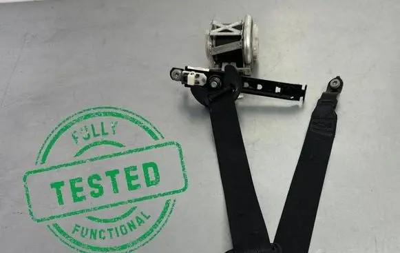 Jeep Grand Cherokee Front seatbelt 2458034AB 2090129275A