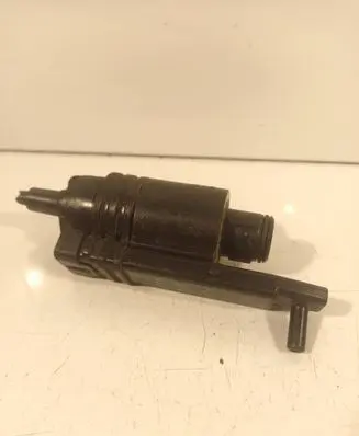Audi A6 S6 C4 4A Windscreen/windshield washer pump 4A0955651