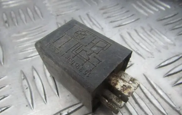 Opel Kadett E Other relay 5wk1640