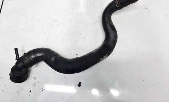Volkswagen Touran I Engine coolant pipe/hose 6Q0122291E