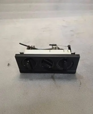 Audi 80 90 B3 Climate control unit