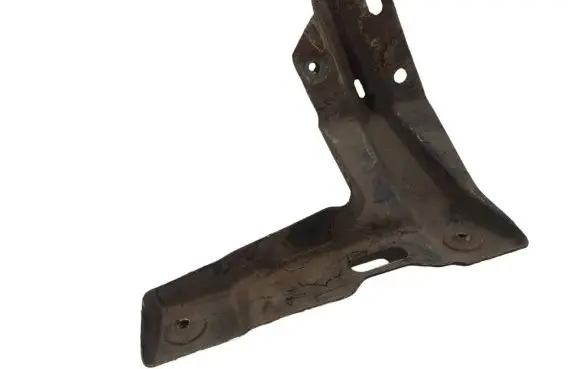 Volkswagen Golf IV Fender mounting bracket 1J0821135