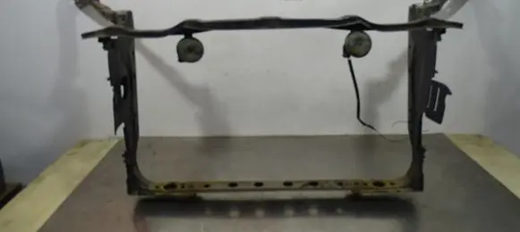 Toyota RAV 4 (XA30) Radiator support slam panel