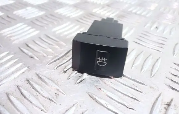 Fog light switch